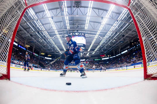 Växjös Glenn Gustafsson gör mål 5-2