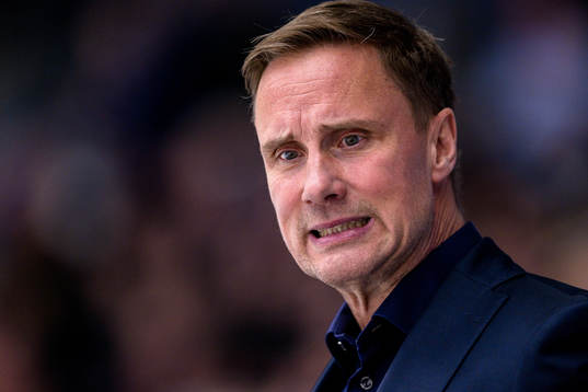 Frölundas tränare Roger Rönnberg deppar