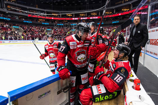 Malmö Redhawks Ponthus Westerholm och Marcus Sylvegård