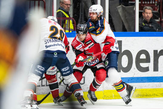Malmö Redhawks Johan Olofsson och Djurgårdens Cameron