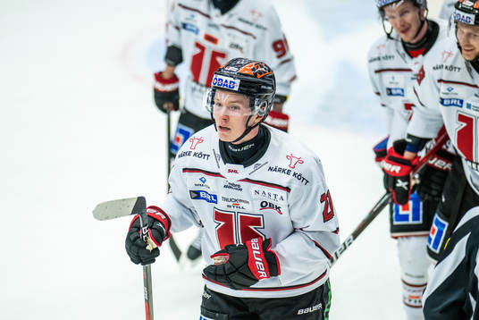 Örebros Linus Öberg jublar
