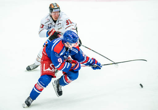 Oskarshamns Hampus Plato och Örebros Christopher Mastomäki