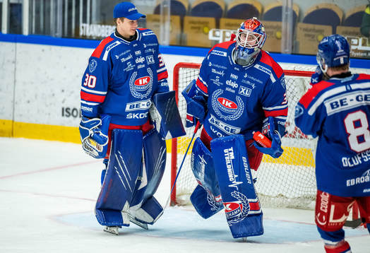 Oskarshamns målvakt Algot Persson och målvakt Tim Juel