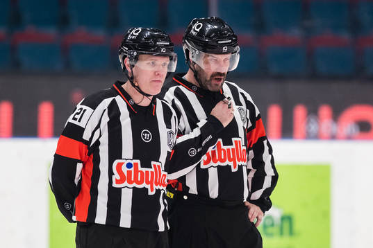 Domare Anders Sandahl och Daniel Wessner