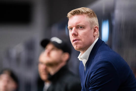 s tränare Anton Blomqvist