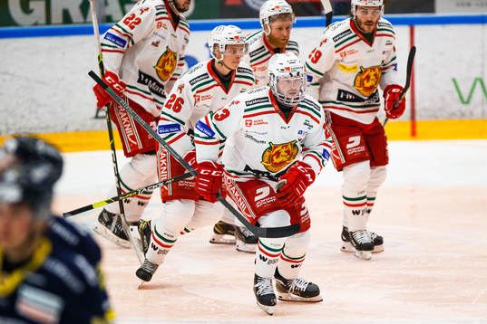 Moras Axel Bergkvist jublar