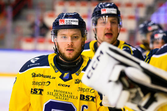 Södertäljes Andreas Hjelm jublar