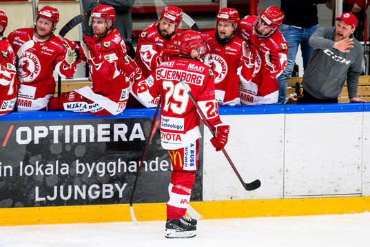 Troja/Ljungbys Victor Stjernborg  jublar