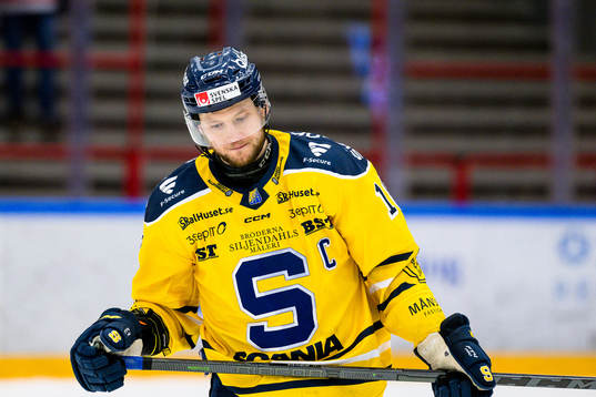 Södertäljes Andreas Hjelm deppar