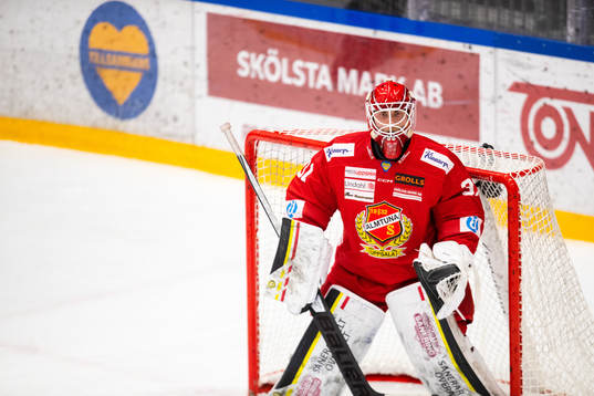 Almtunas målvakt Viktor Andrén