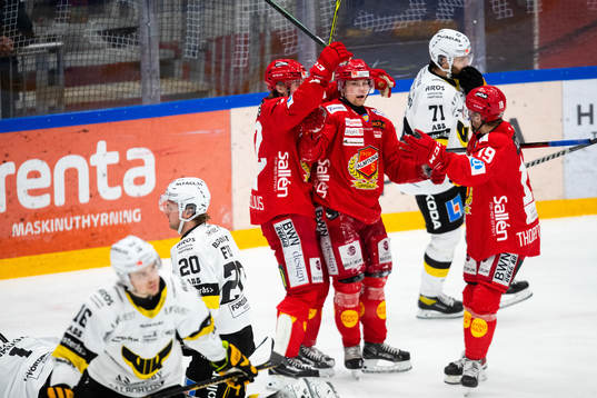 Almtunas Hampus Harlestam jublar