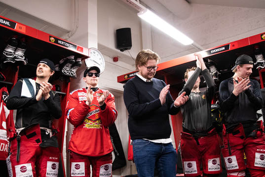 Almtunas tränare Jimmy Anderström