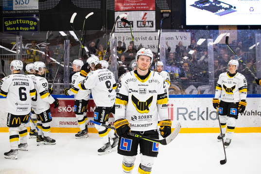 Västerås Niklas Rigelius jublar