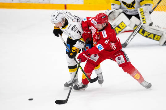Västerås Ludvig Östman och Almtunas Rasmus Hedin