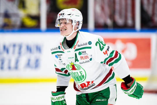 Rögles Anton Bengtsson har ont