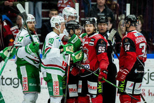 Malmö Redhawks Carl Persson deppar