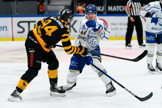 Skellefteås Linus Karlsson och Leksands Carter Ashton