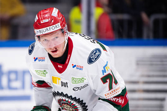 Frölundas Andreas Borgman med näsblod