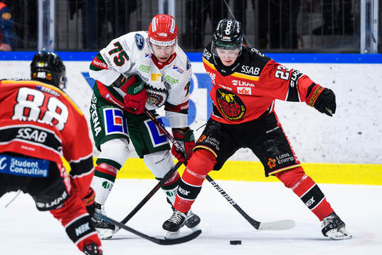 Frölundas Radan Lenc och Luleås Olli Nikupetri