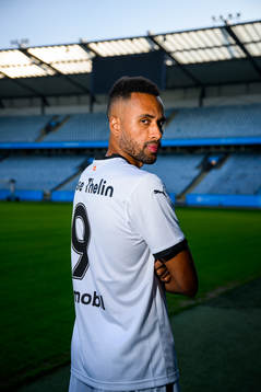 Isaac Kiese Thelin