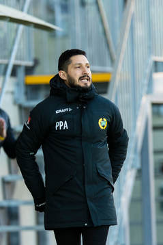 Hammarbys tränare Pablo Pinones-Arce
