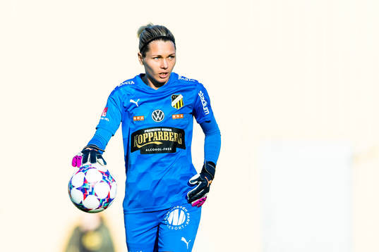 Häckens målvakt Jennifer Falk