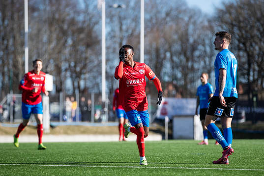 Helsingborgs Joseph Amoako jublar