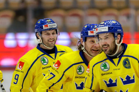 Tre kronor legends Niclas Andersén jublar
