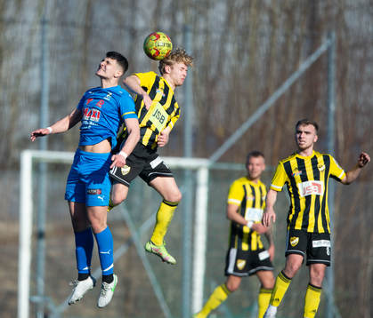 IFK Hässleholms Victor Holmberg i träningsmatchen mellan
