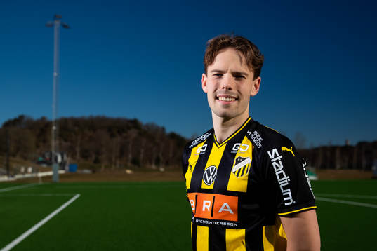 Häckens nyförvärv Lars Olden Larsen