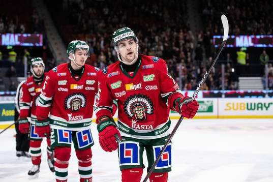 Frölundas Radan Lenc jublar