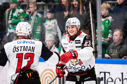 Malmö Redhawks Christoffer Forsberg jublar