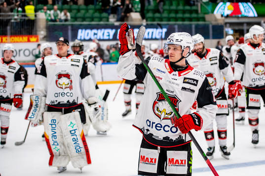 Malmö Redhawks Johan Olofsson jublar
