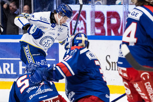 Leksands Max Veronneau jublar