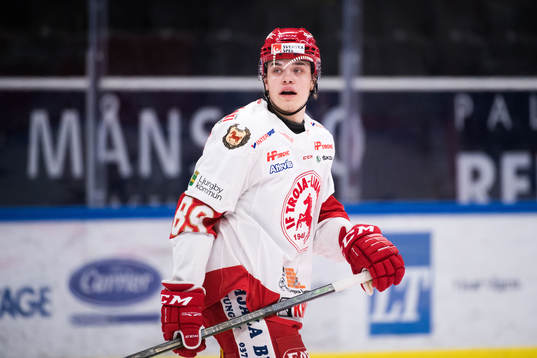 Troja/Ljungbys Oscar Eriksson deppar