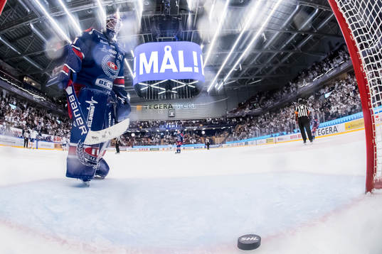 målvakt Tim Juel deppar