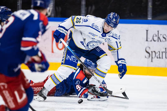 Leksands Patrik Norén och Oskarshamns Cameron Brace