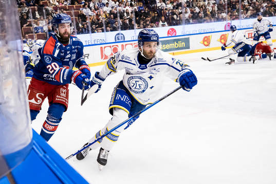 Oskarshamns Hynek Zohorna och Leksands Carter Camper