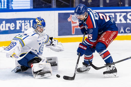 Leksands målvakt Kasimir Kaskisuo och Oskarshamns Johannes
