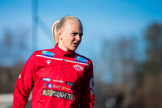 Karina Sævik of Avaldnes