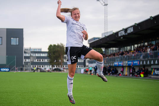 Sara Kanutte Sørensen Fornes of Rosenborg celebrates