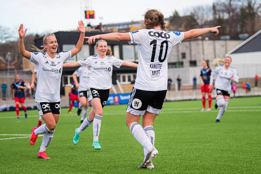 Sara Kanutte Sørensen Fornes of Rosenborg celebrates