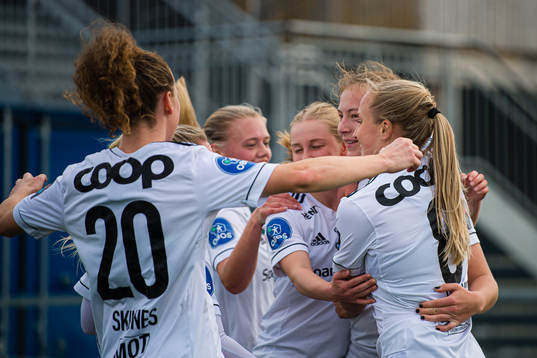 Sara Kanutte Sørensen Fornes of Rosenborg celebrates