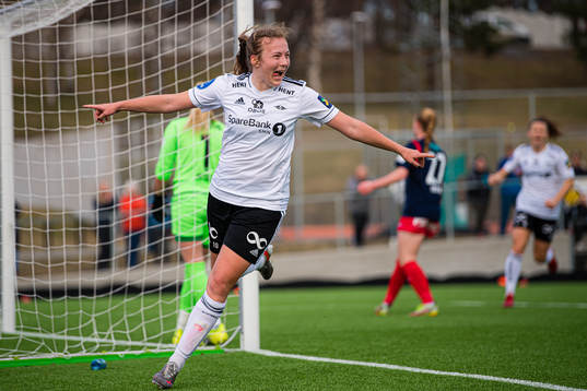 Sara Kanutte Sørensen Fornes of Rosenborg celebrates