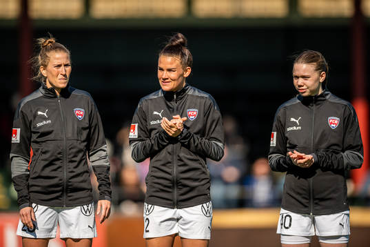 Rosengårds Emma Berglund, Katrine Veje och Bea Sprung