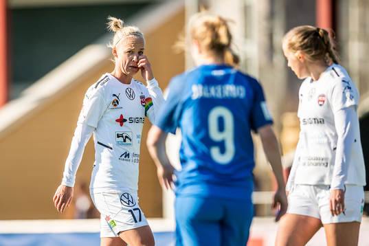 Rosengårds Caroline Seger deppar