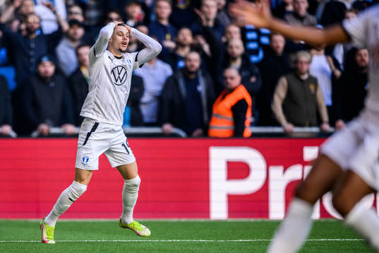 Malmö FFs Veljko Birmancevic deppar