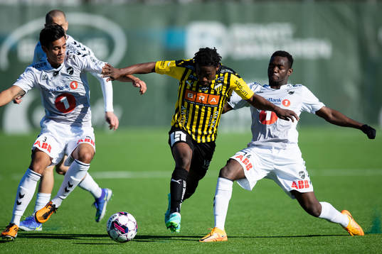Odds Josef Brian Baccay och Joshua Gastom Kitolano mot