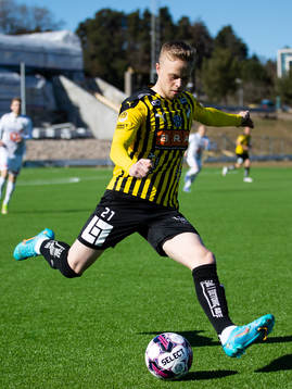 Häckens Tomas Totland