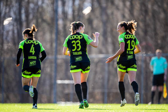 Elisabeth Terland of Brann celebrates with teammate Marit